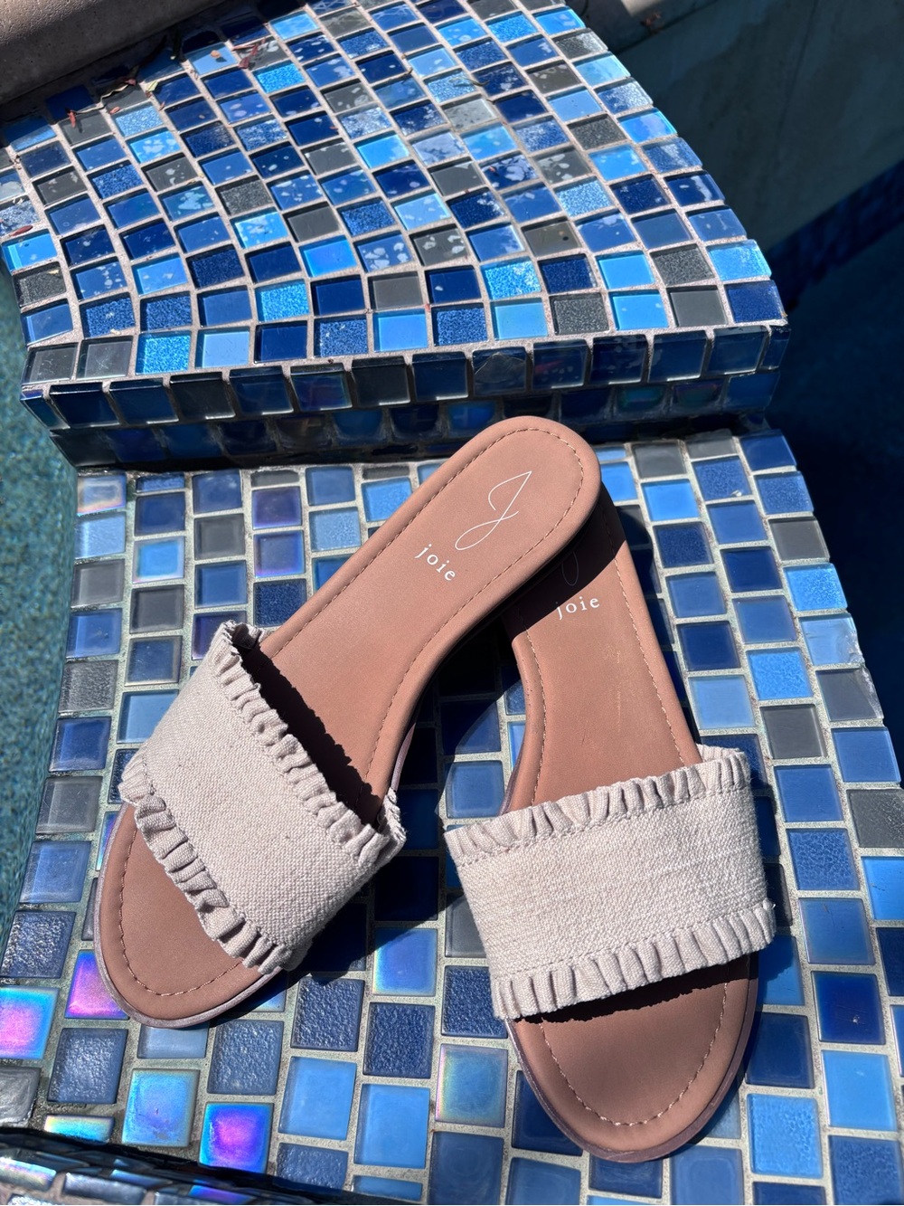 Joie 8.5 cream woven ruffle sandals